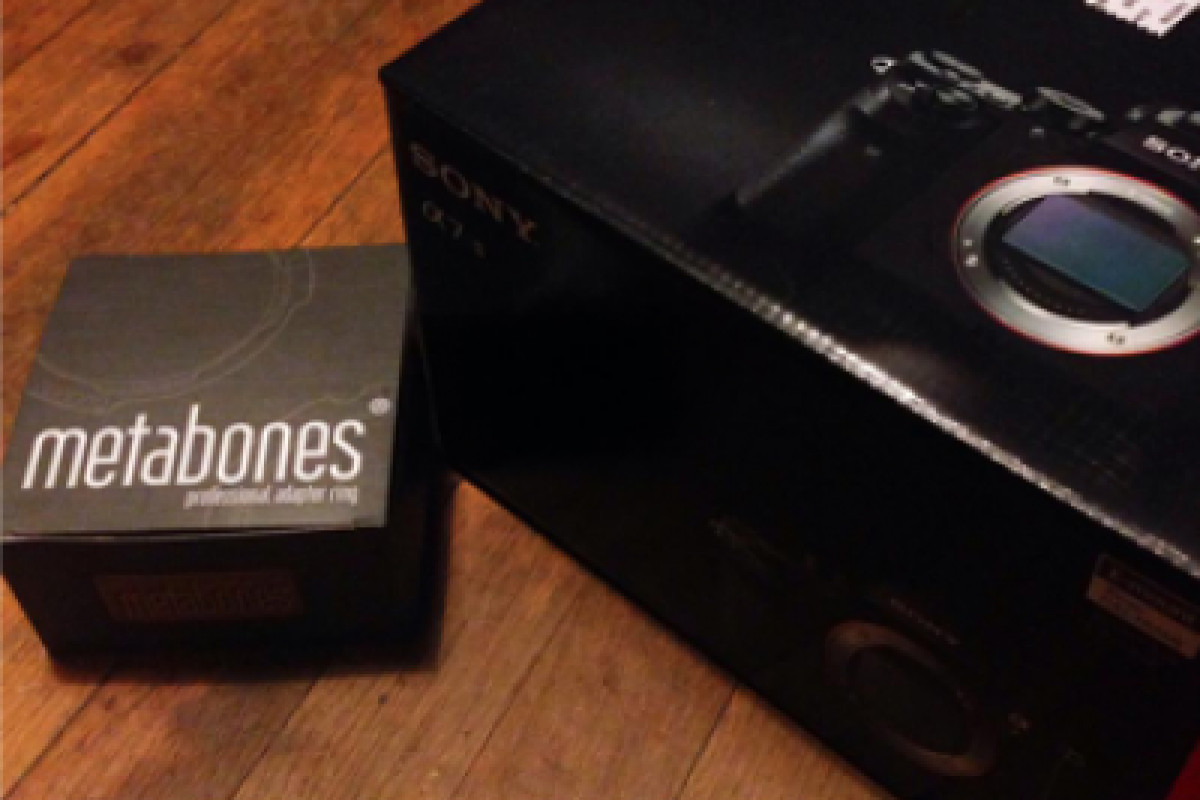 Location PROMO 2/3 Jours - Sony A7SII + 4 batt + 2x64Go + METABONE MK IV alpha 7s II - Lightyshare